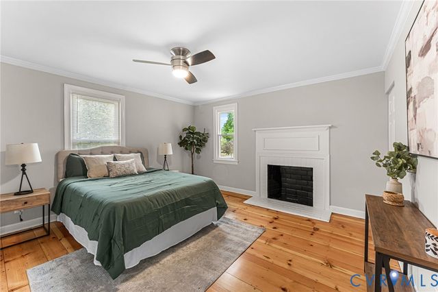 422 Nottingham Dr, Colonial Heights, VA 23834