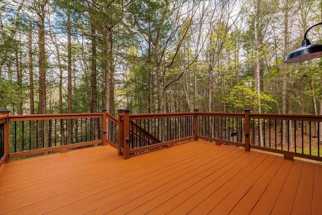 23 Birches Rd, Hubbardston, MA 01452