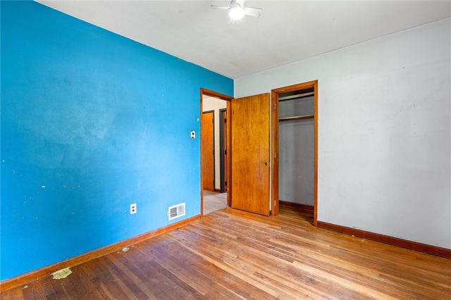 17 Community Drive, Riverside, OH 45404
