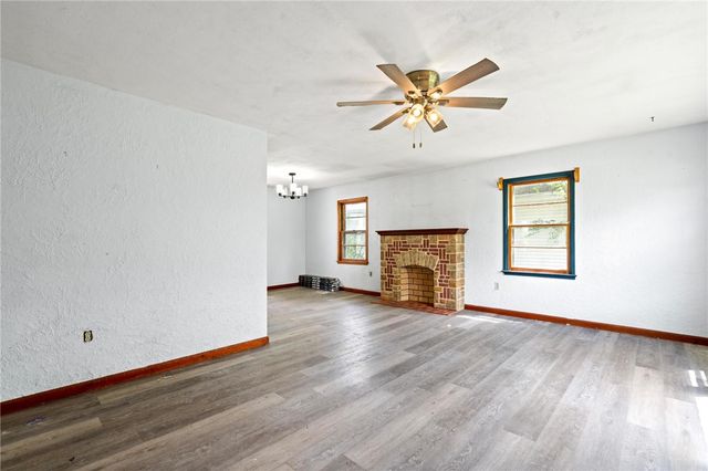 17 Community Drive, Riverside, OH 45404