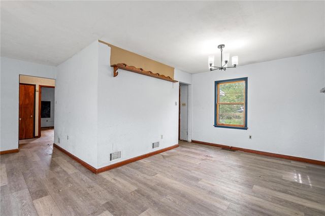 17 Community Drive, Riverside, OH 45404