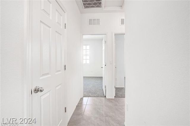 5613 Steampunk Street, Las Vegas, NV 89118