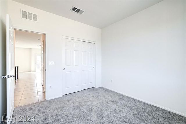 5613 Steampunk Street, Las Vegas, NV 89118