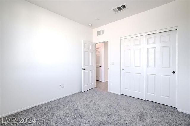 5613 Steampunk Street, Las Vegas, NV 89118