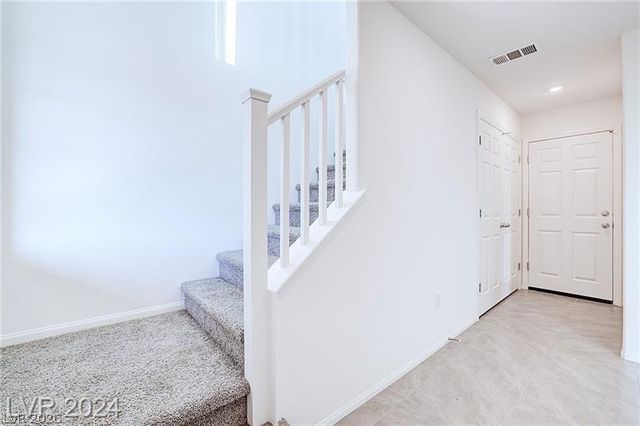 5613 Steampunk Street, Las Vegas, NV 89118