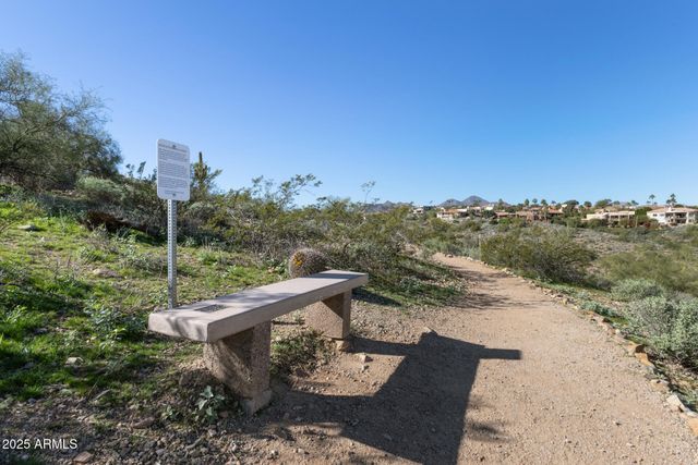 11022 N INDIGO Drive 115, Fountain Hills, AZ 85268