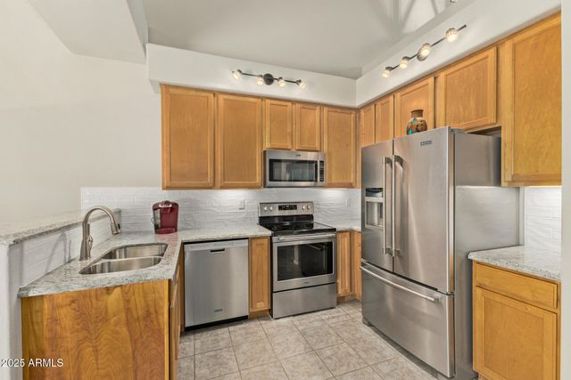 11022 N INDIGO Drive 115, Fountain Hills, AZ 85268