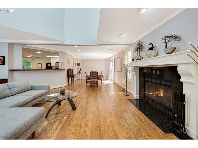 14221 DOLPH Ct, Lake Oswego, OR 97034