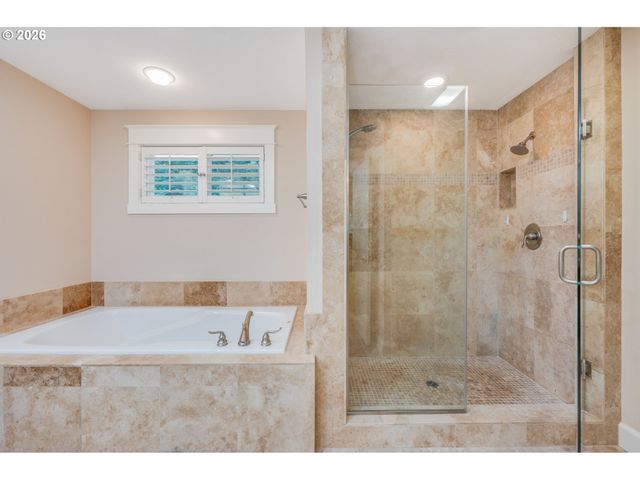 14221 DOLPH Ct, Lake Oswego, OR 97034