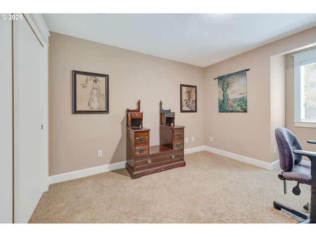 14221 DOLPH Ct, Lake Oswego, OR 97034