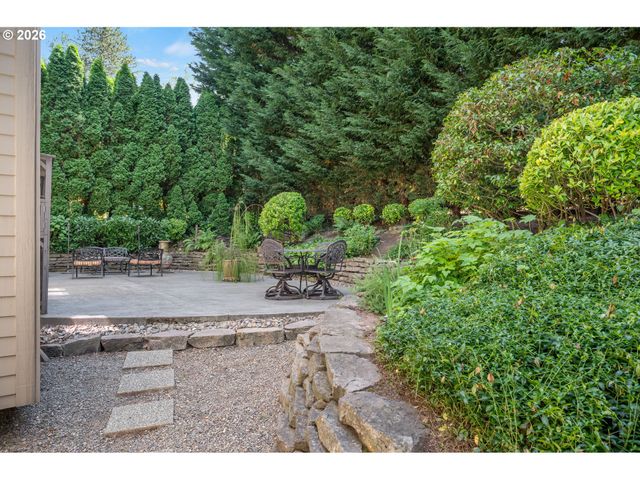 14221 DOLPH Ct, Lake Oswego, OR 97034