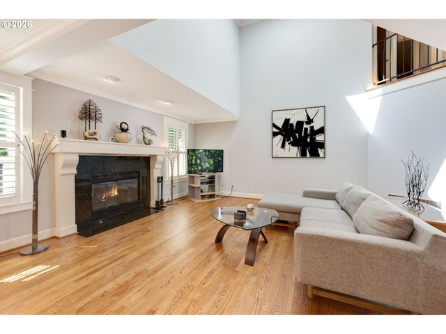 14221 DOLPH Ct, Lake Oswego, OR 97034