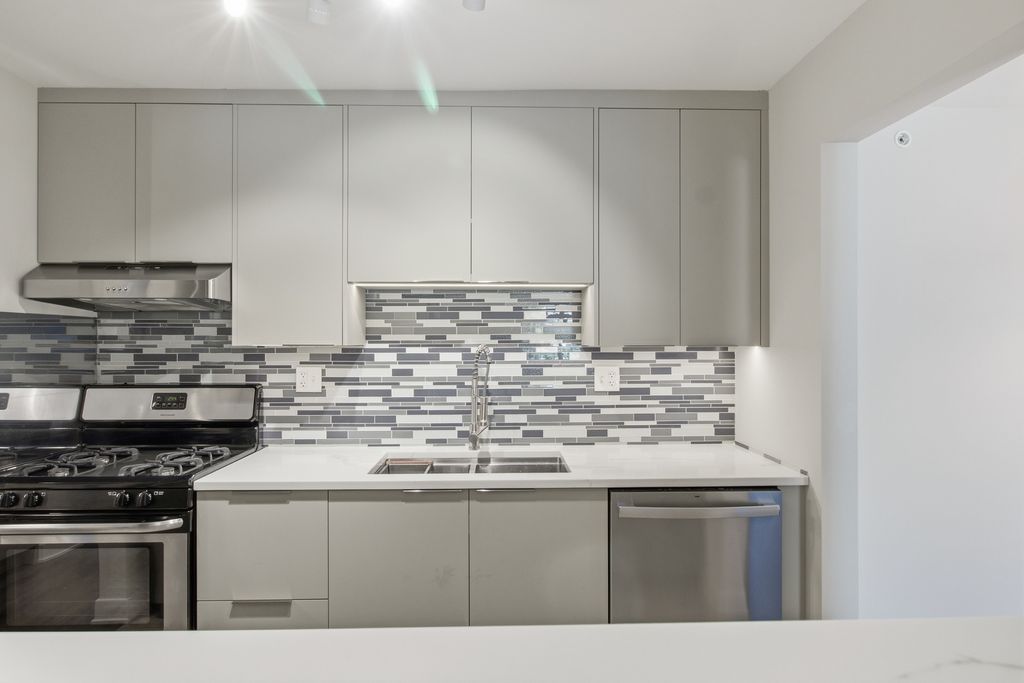 5201 CARRIAGEWAY Drive C210, Rolling Meadows, IL 60008 — photo 5
