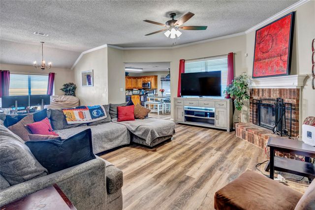 1707 Bertram Drive, Mansfield, TX 76063
