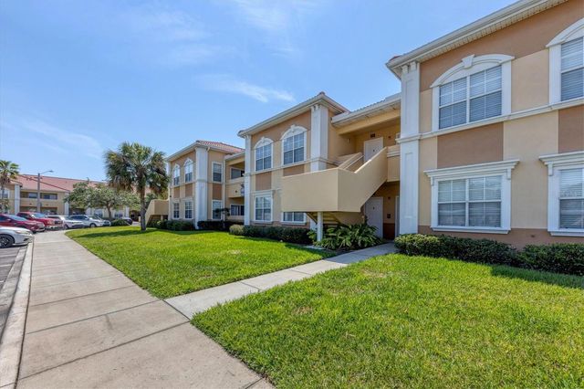 1015 VILLAGIO CIRCLE 202, Sarasota, FL 34237