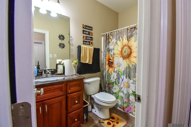 121 Therease Drive, Vacherie, LA 70090
