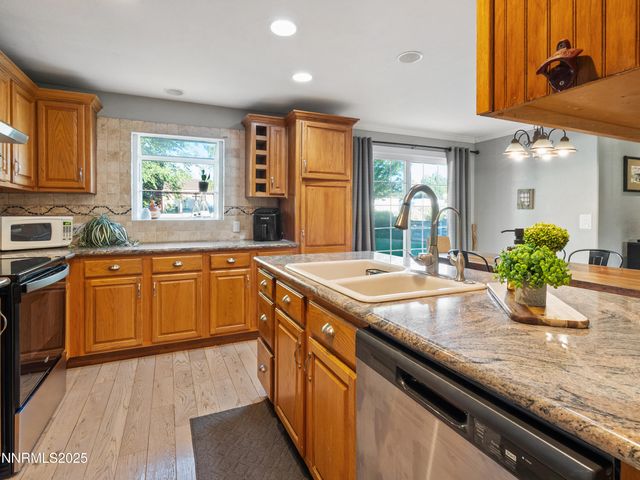 2655 Stewart Avenue, Minden, NV 89423