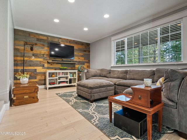 2655 Stewart Avenue, Minden, NV 89423