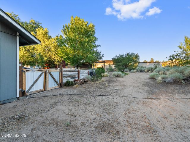 2655 Stewart Avenue, Minden, NV 89423