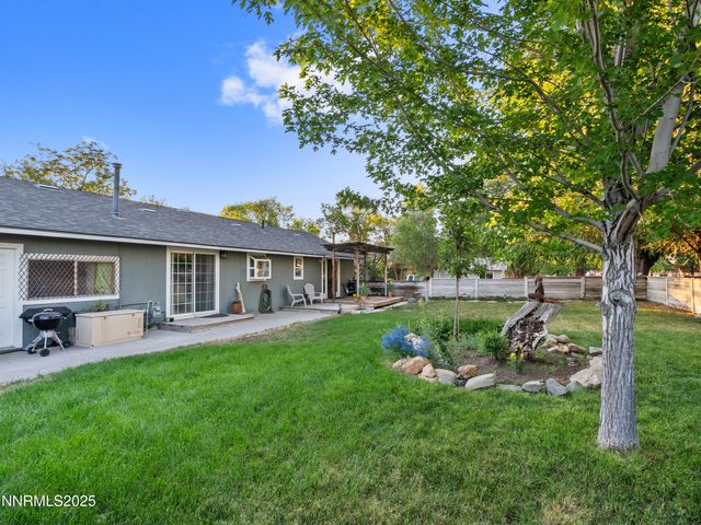 2655 Stewart Avenue, Minden, NV 89423