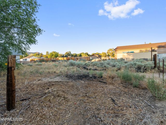 2655 Stewart Avenue, Minden, NV 89423