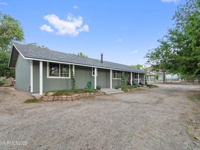 2655 Stewart Avenue, Minden, NV 89423