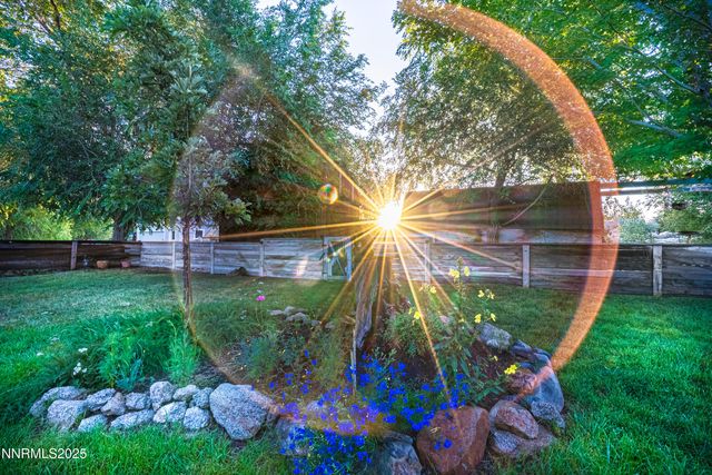 2655 Stewart Avenue, Minden, NV 89423