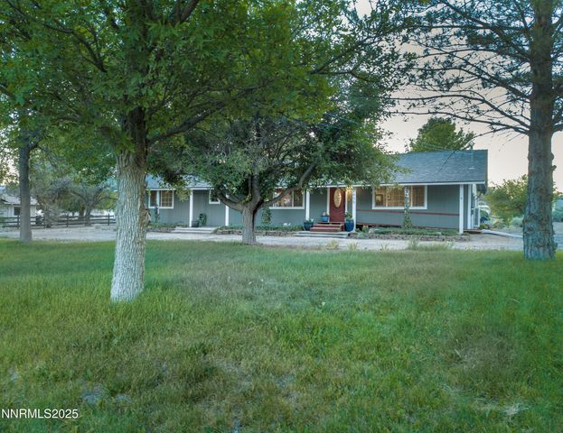 2655 Stewart Avenue, Minden, NV 89423