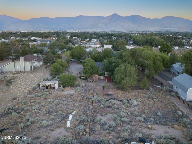 2655 Stewart Avenue, Minden, NV 89423