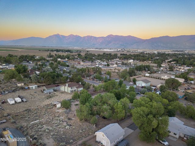 2655 Stewart Avenue, Minden, NV 89423