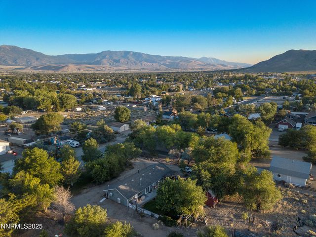 2655 Stewart Avenue, Minden, NV 89423