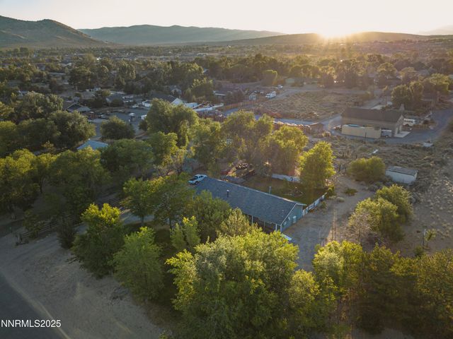 2655 Stewart Avenue, Minden, NV 89423