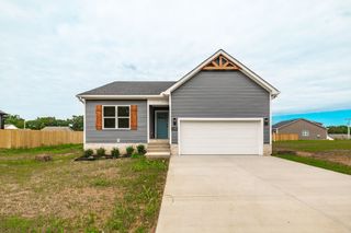 4180 Hereford Dr, Greenbrier, TN 37073