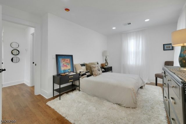 3 Laurel Pl, Glen Ridge Boro Twp., NJ 07028