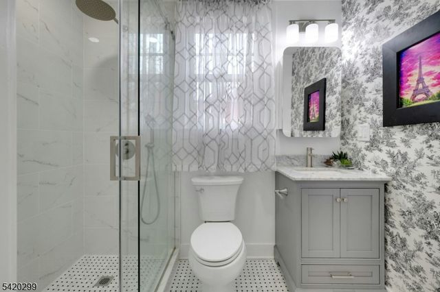 3 Laurel Pl, Glen Ridge Boro Twp., NJ 07028