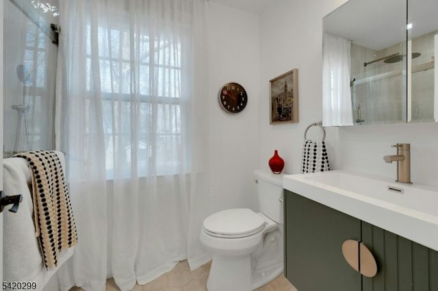 3 Laurel Pl, Glen Ridge Boro Twp., NJ 07028