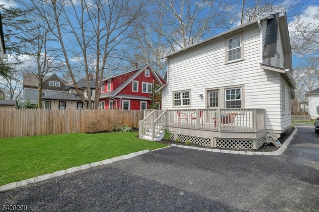 3 Laurel Pl, Glen Ridge Boro Twp., NJ 07028