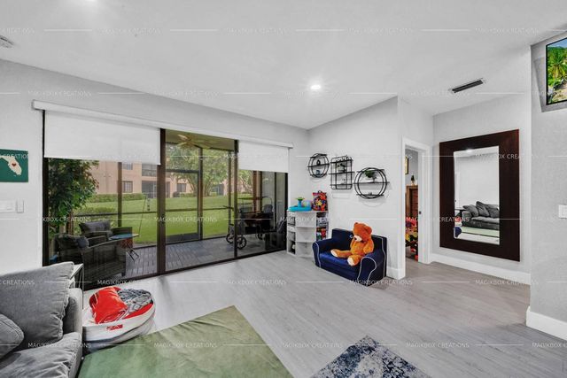6752 Montego Bay Boulevard Unit C, Boca Raton, FL 33433