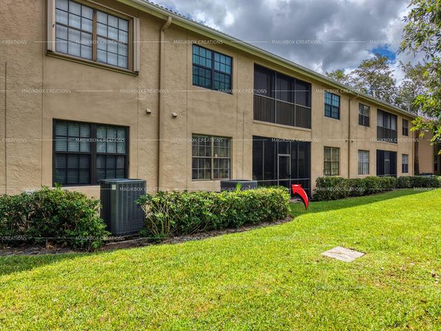 6752 Montego Bay Boulevard Unit C, Boca Raton, FL 33433