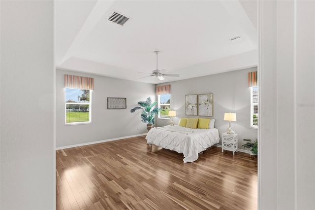 976 SHELLBARK WAY, The Villages, FL 32162