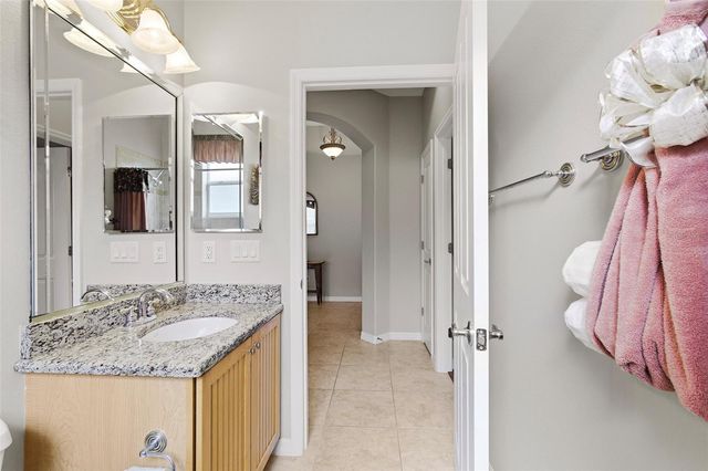 976 SHELLBARK WAY, The Villages, FL 32162