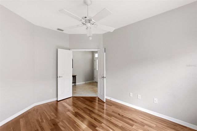 976 SHELLBARK WAY, The Villages, FL 32162