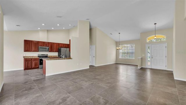 2889 SEYMORE STREET, Lakeland, FL 33813