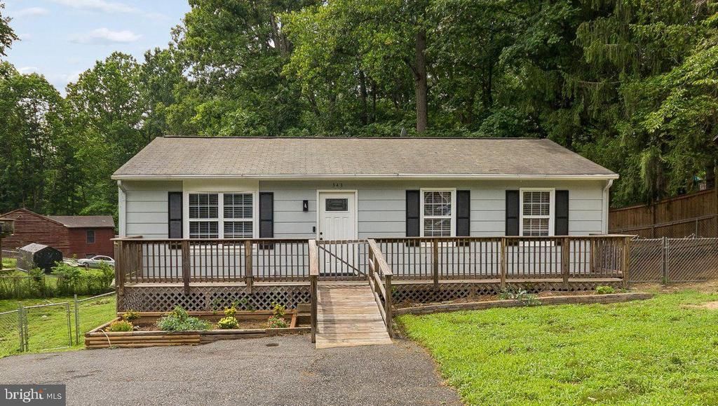 343 ALBANY ST, Fredericksburg, VA 22407