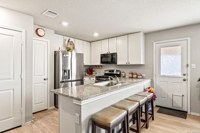 6331 Arredondo, San Antonio, TX 78220