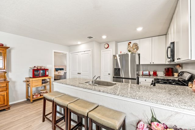 6331 Arredondo, San Antonio, TX 78220