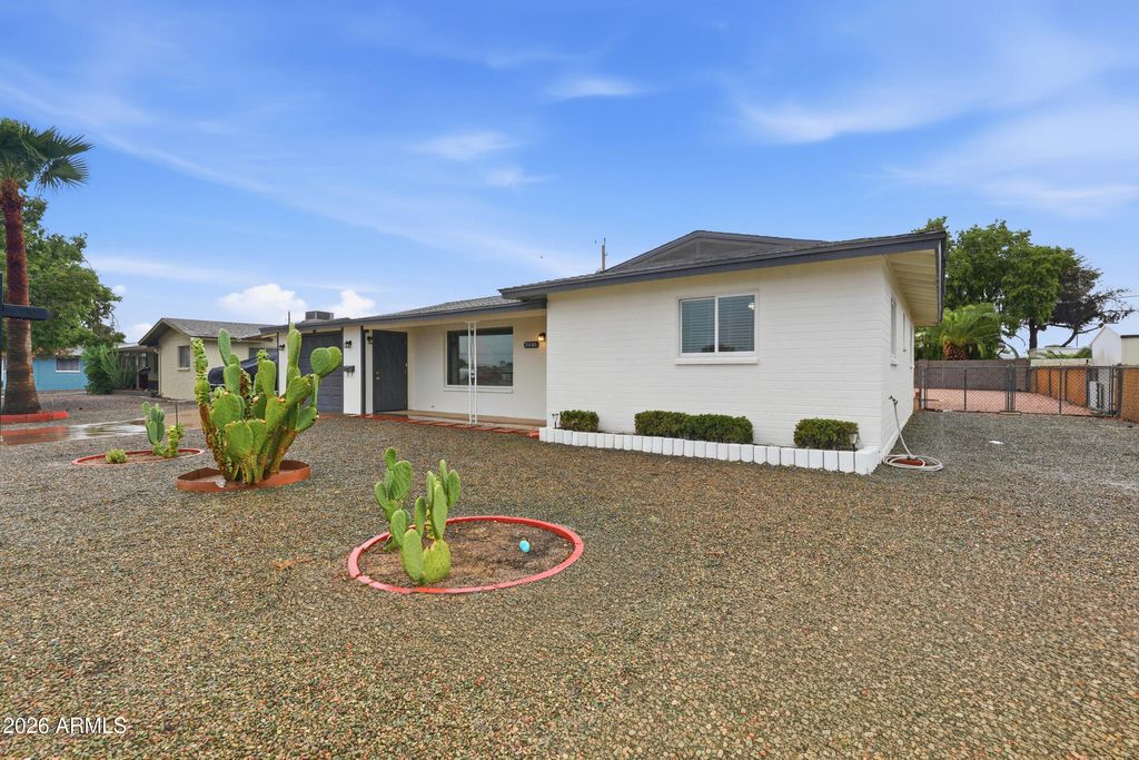 5446 E UNIVERSITY Drive, Mesa, AZ 85205 — photo 2
