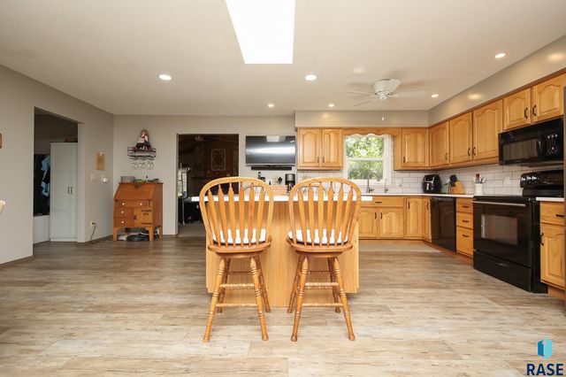 1601 E Sylvan Cir Circle, Brandon, SD 57005
