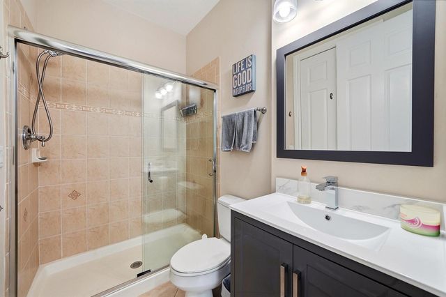 2265 NE 9th Avenue, Wilton Manors, FL 33305