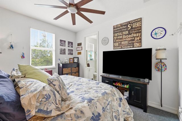 2265 NE 9th Avenue, Wilton Manors, FL 33305